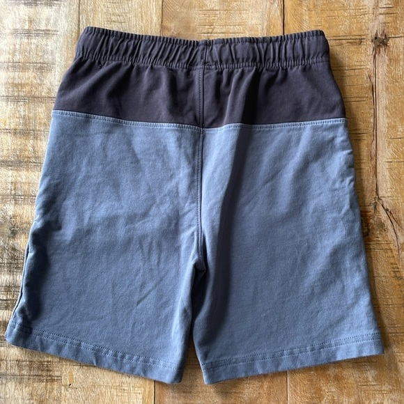 NWT/NWOT Tommy Bahama boys shorts set M(7/8) - Picture 5 of 8